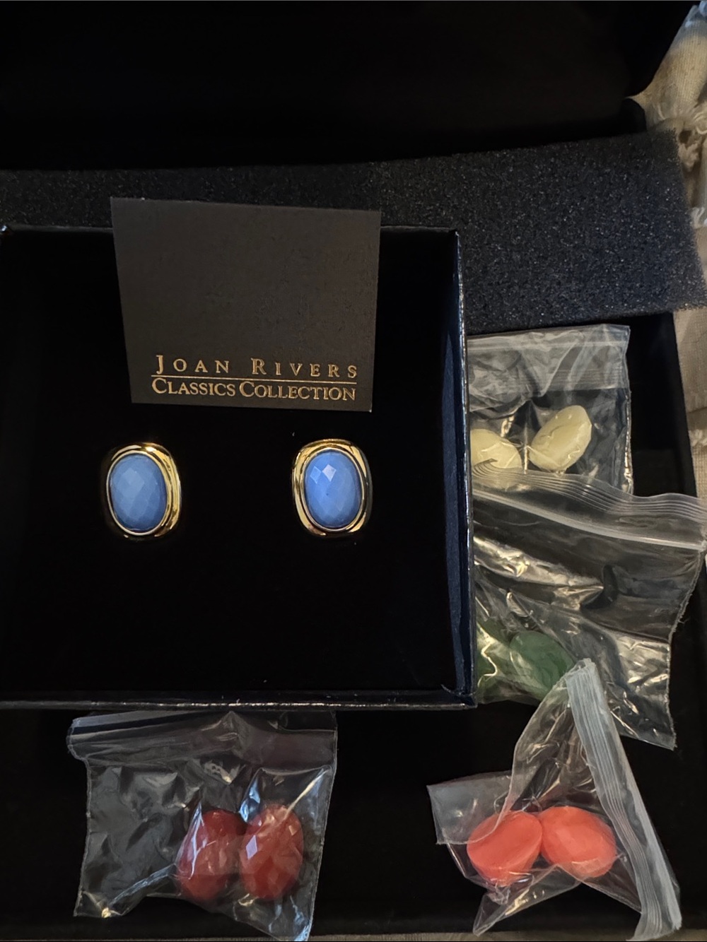 Rare Joan Rivers Gold-Tone Earrings with Ovals w/ 5 interchangeable colors